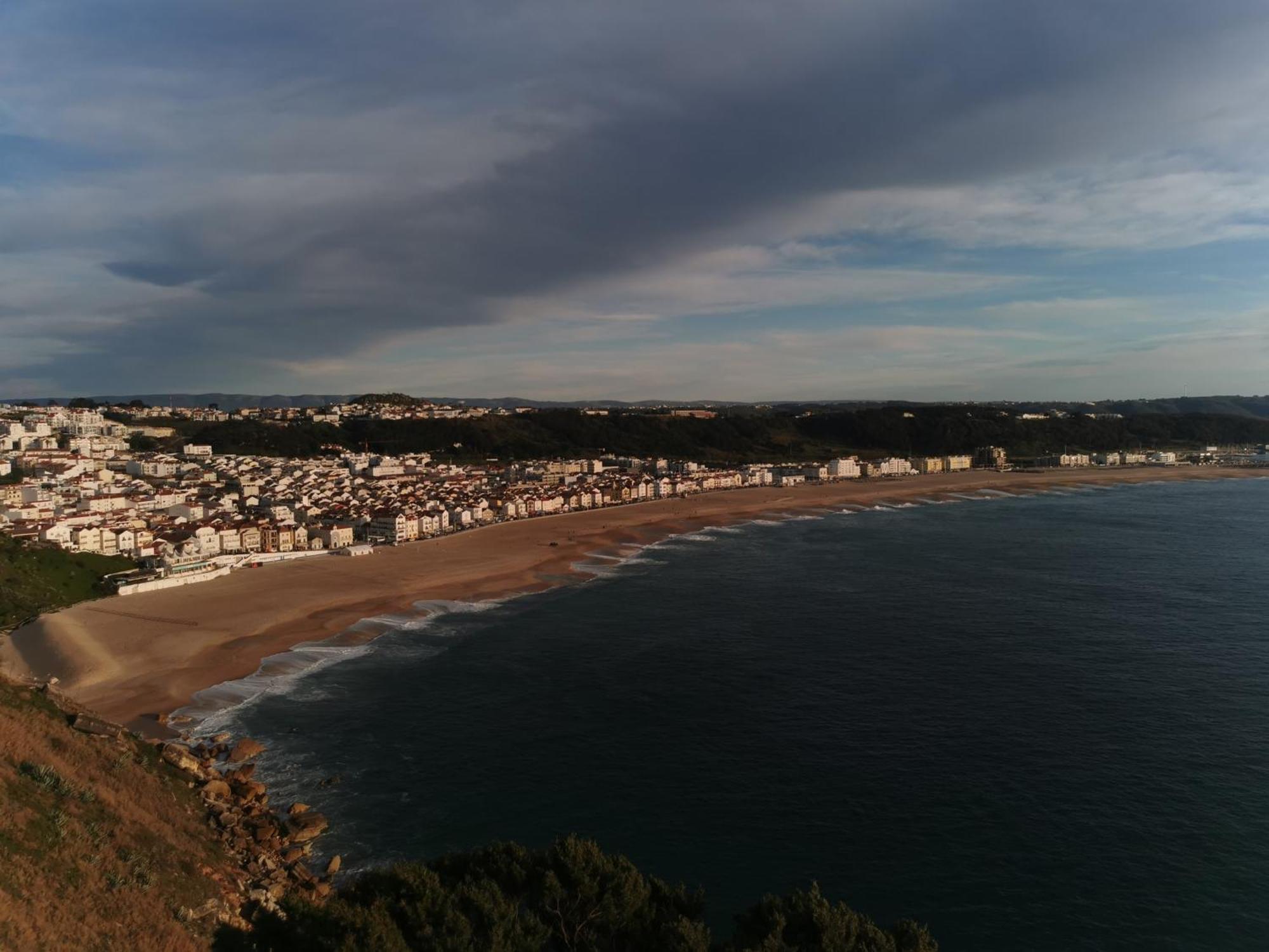 Apartamento Ricky House Big Waves Nazaré Exterior foto